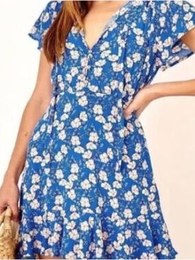 Olivaceous Flirty Ruffle Hem Dress sz M